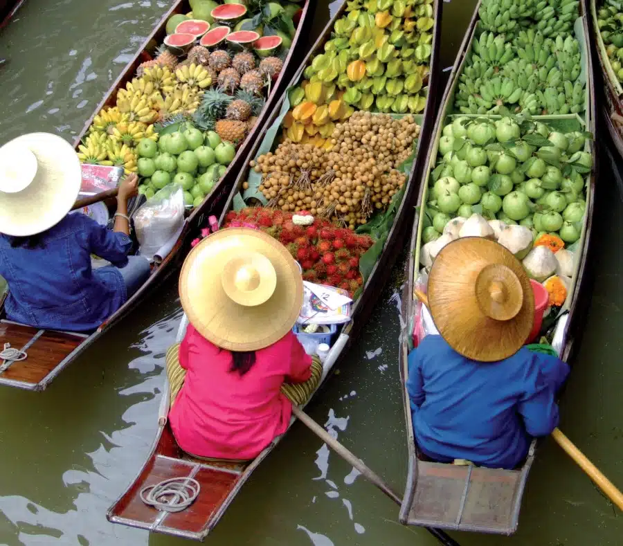 Fotolia-Floating_market-Bangkok-Tha_resize