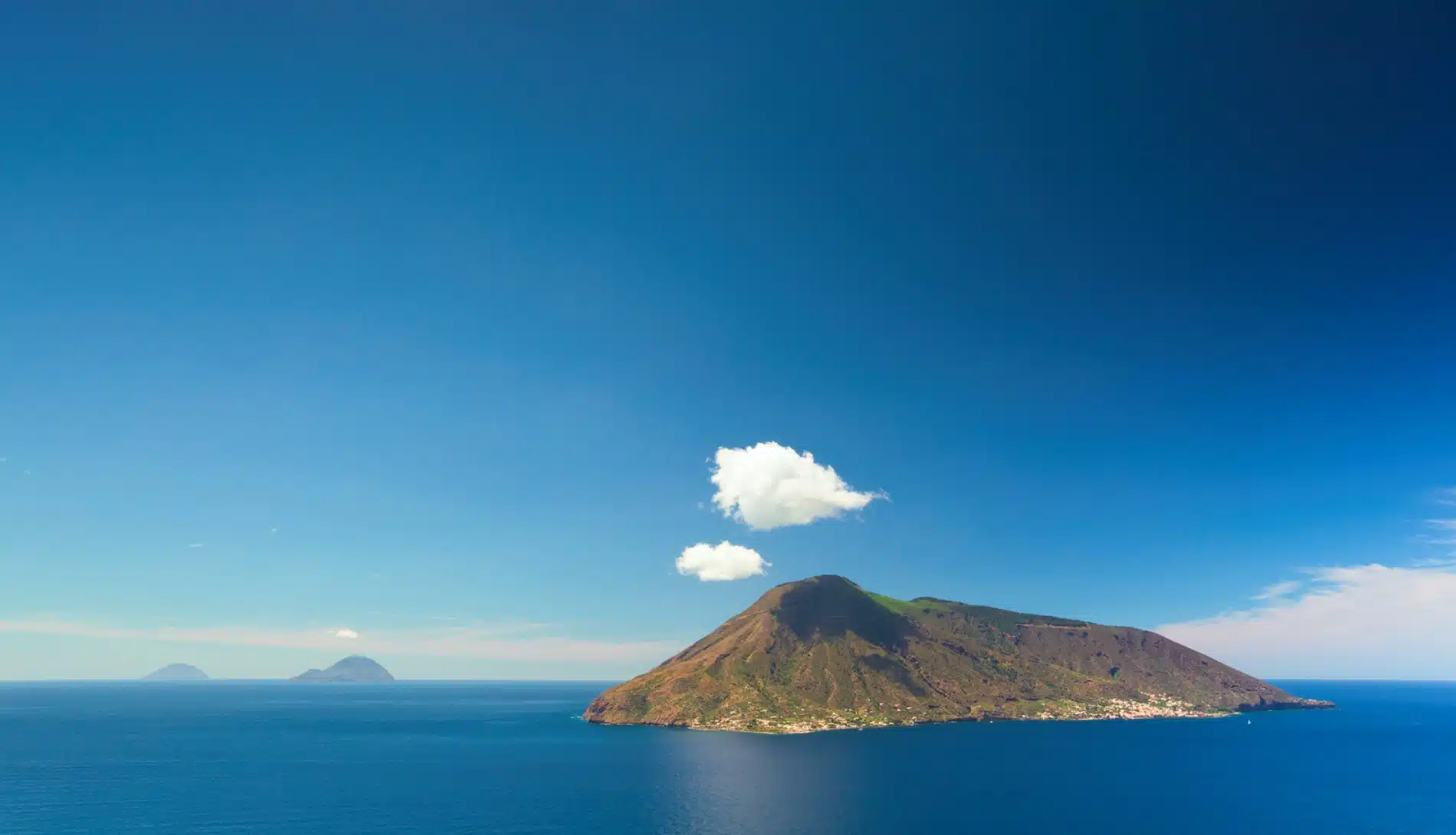 Ponza, Procida, Filicudi : les îles préservées de la mer tyrrhénienne